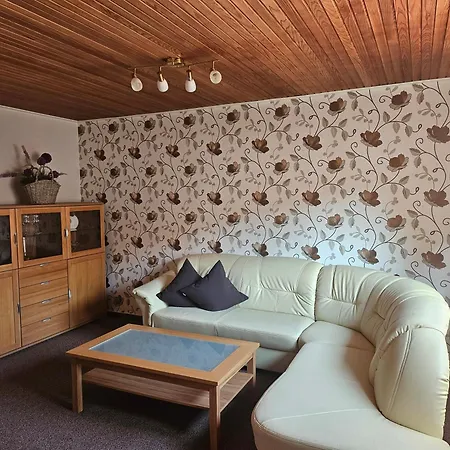 Apartment Alt *